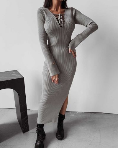 Sukienka OLAVOGA OMIKO 2023 szary - FashionPlace - 2