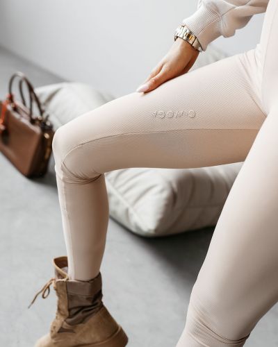 Legginsy OLAVOGA DOPET 2025 beż - FashionPlace - 2
