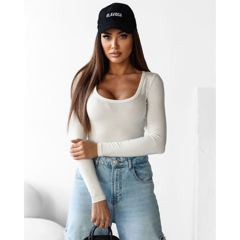 Bluzka damska OLAVOGA ATAJA 2025 ecru - FashionPlace - 1