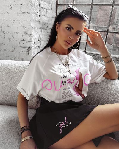 T-shirt damski OLAVOGA CHERISH 2025 ecru - FashionPlace - 2