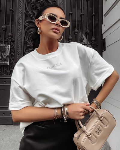 T-shirt damski OLAVOGA SIGAR 2025 ecru - FashionPlace - 3