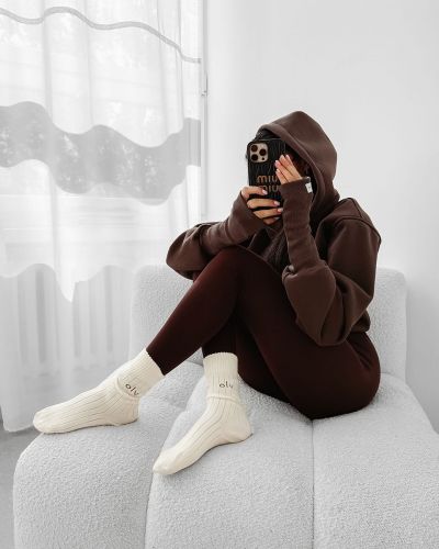 Skarpetki damskie OLAVOGA STELLO 2025 ecru - FashionPlace - 2