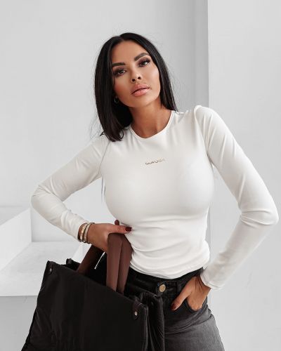 Bluzka damska OLAVOGA SIMBI 2025 ecru - FashionPlace - 1