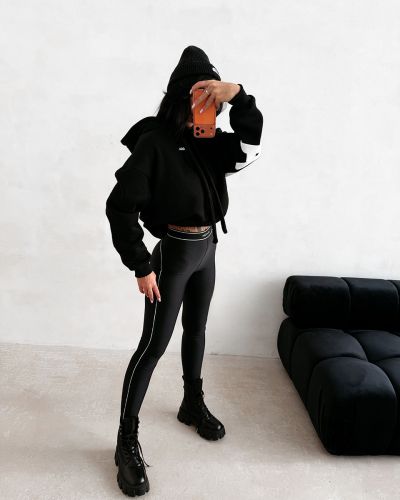 Bluza damska OLAVOGA VINTA 2026 czerń - FashionPlace - 2