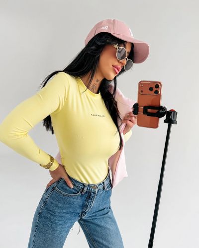 Bluzka damska OLAVOGA FERON 2026 żółta - FashionPlace - 1