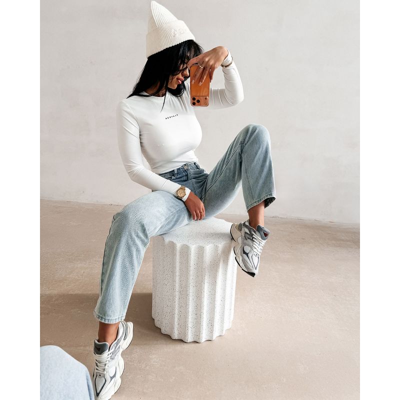 Bluzka damska OLAVOGA FERON 2026 ecru - FashionPlace - 1
