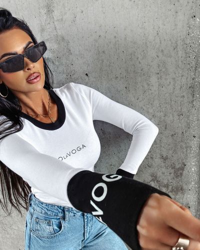 Bluzka damska OLAVOGA UNDERLINE 2024 biało-czarna - FashionPlace - 3