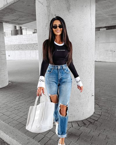 Bluzka damska OLAVOGA UNDERLINE 2024 czarno-biała - FashionPlace - 3