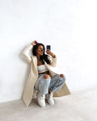 Płaszcz damski OLAVOGA FONAJ 2026 ecru - FashionPlace - 3