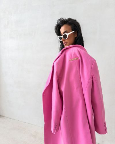 Płaszcz damski OLAVOGA FONAJ 2026 róż - FashionPlace - 4