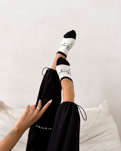 Skarpetki damskie OLAVOGA SORIA 2026 ecru - FashionPlace - 1