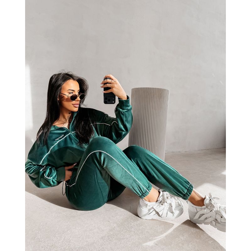 Komplet damski OLAVOGA RIFMO 2026 zielony - FashionPlace - 1