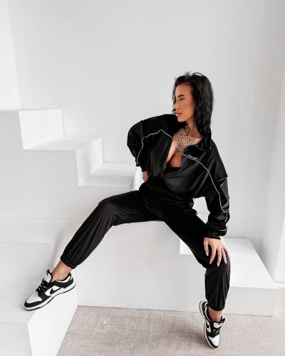 Komplet damski OLAVOGA RIFMO 2026 czerń - FashionPlace - 2