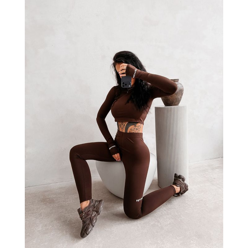 Komplet damski OLAVOGA DULCE 2026 brąz - FashionPlace - 1