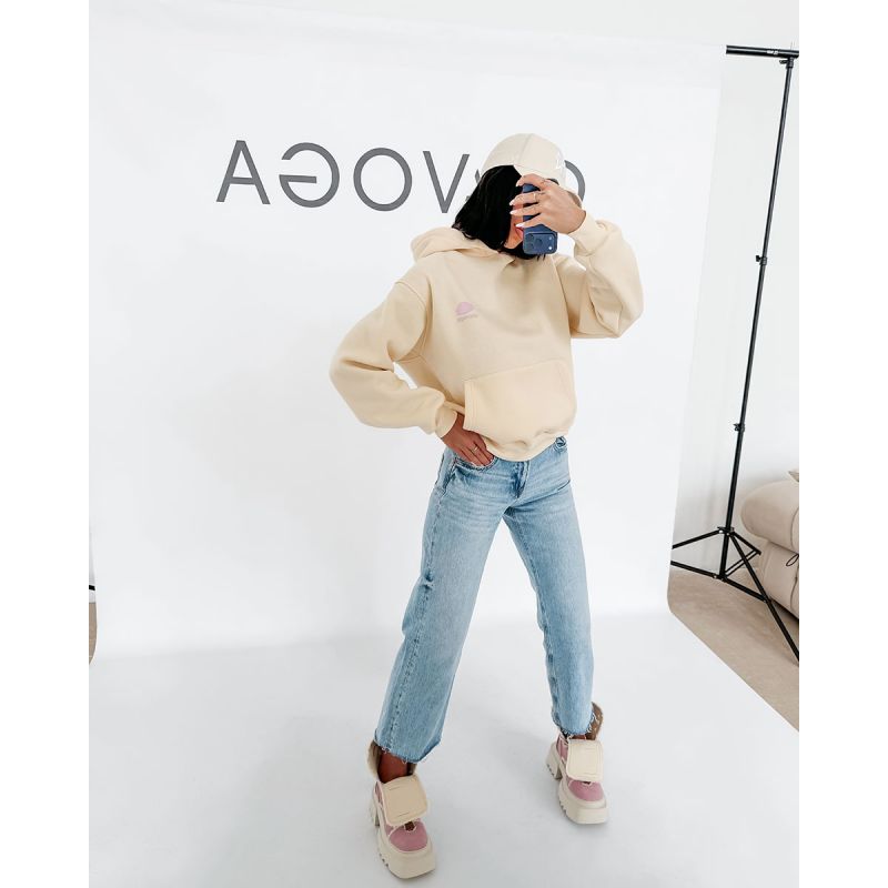 Bluza damska OLAVOGA LUCKY MINDSET 2026 kokosowa - FashionPlace - 1