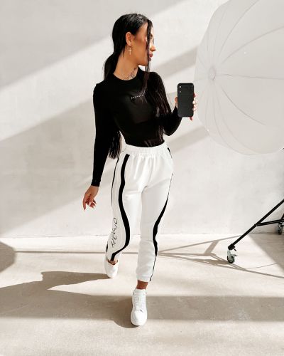 Bluzka damska OLAVOGA FERON 2026 czerń - FashionPlace - 2