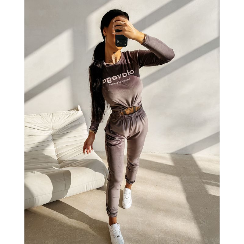 Komplet damski OLAVOGA SELIRA 2026 stone ice - FashionPlace - 1