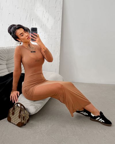 Sukienka OLAVOGA DRASY 2026 beż - FashionPlace - 1