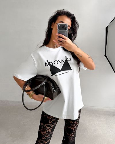 T-shirt damski OLAVOGA BRAFITTI 2026 ecru - FashionPlace - 1