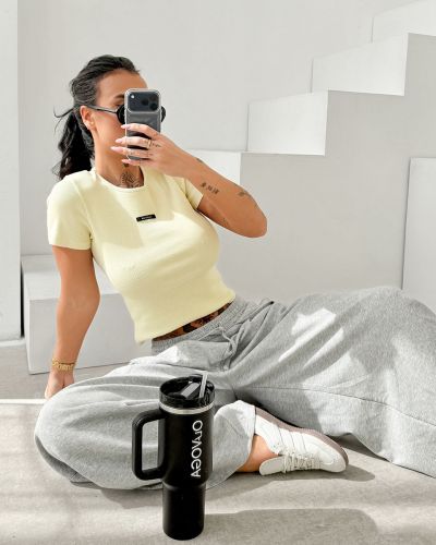 T-shirt damski OLAVOGA MOVENA 2026 żółty - FashionPlace - 1