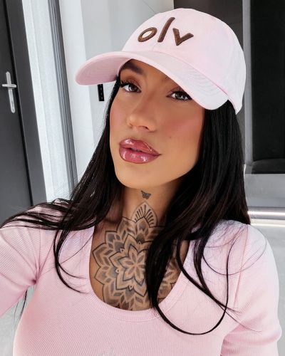 Czapka OLAVOGA TRAVIS 2026 róż - FashionPlace - 1