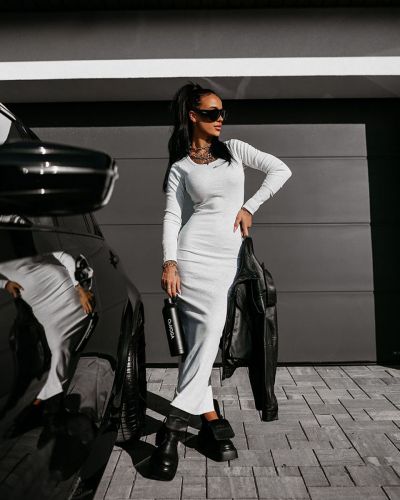 Sukienka OLAVOGA PISA 2026 szara - FashionPlace - 1