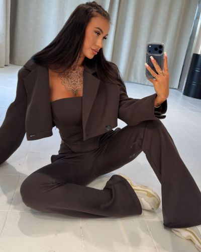 Komplet damski OLAVOGA VERMELLE 2026 brąz - FashionPlace - 6