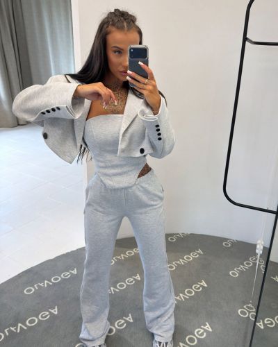 Komplet damski OLAVOGA VERMELLE 2026 szary - FashionPlace - 1