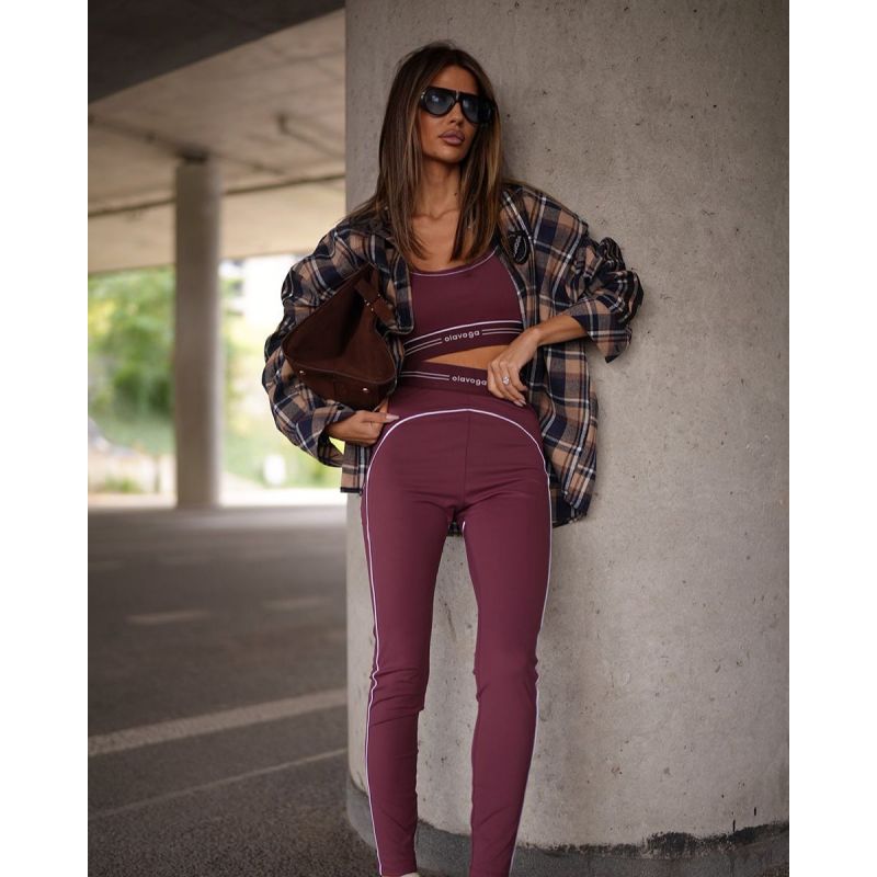 Komplet damski OLAVOGA TOMA 2026 burgund - FashionPlace - 1