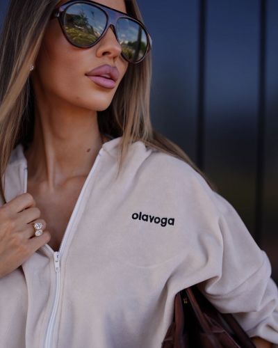 Komplet damski OLAVOGA AMBITION 2026 kokosowy - FashionPlace - 2