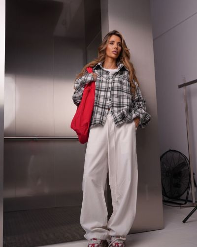 Koszula damska OLAVOGA BARE 2026 szara - FashionPlace - 2